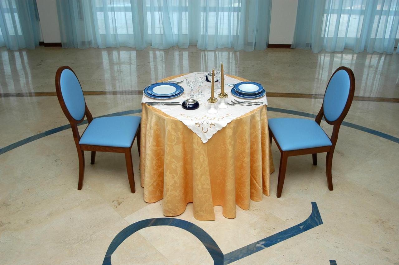 Hotel Royal Vasto Buitenkant foto