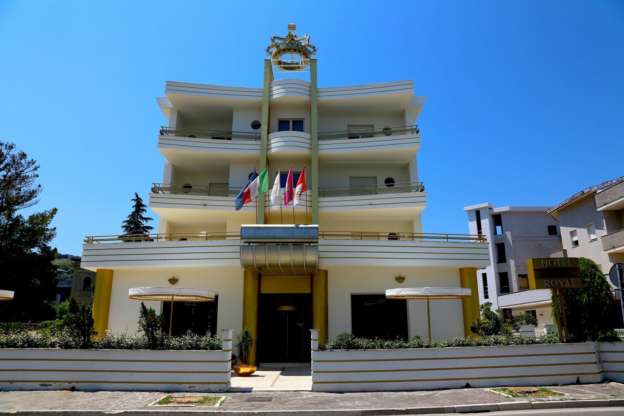 Hotel Royal Vasto Buitenkant foto
